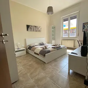  Appartamento Alessandro's Mansion Italia